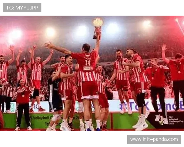 奥林匹亚科斯1-0客胜阿拉木图凯拉特，严寒中取三分